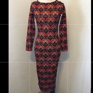 Vintage print fitted midi dress